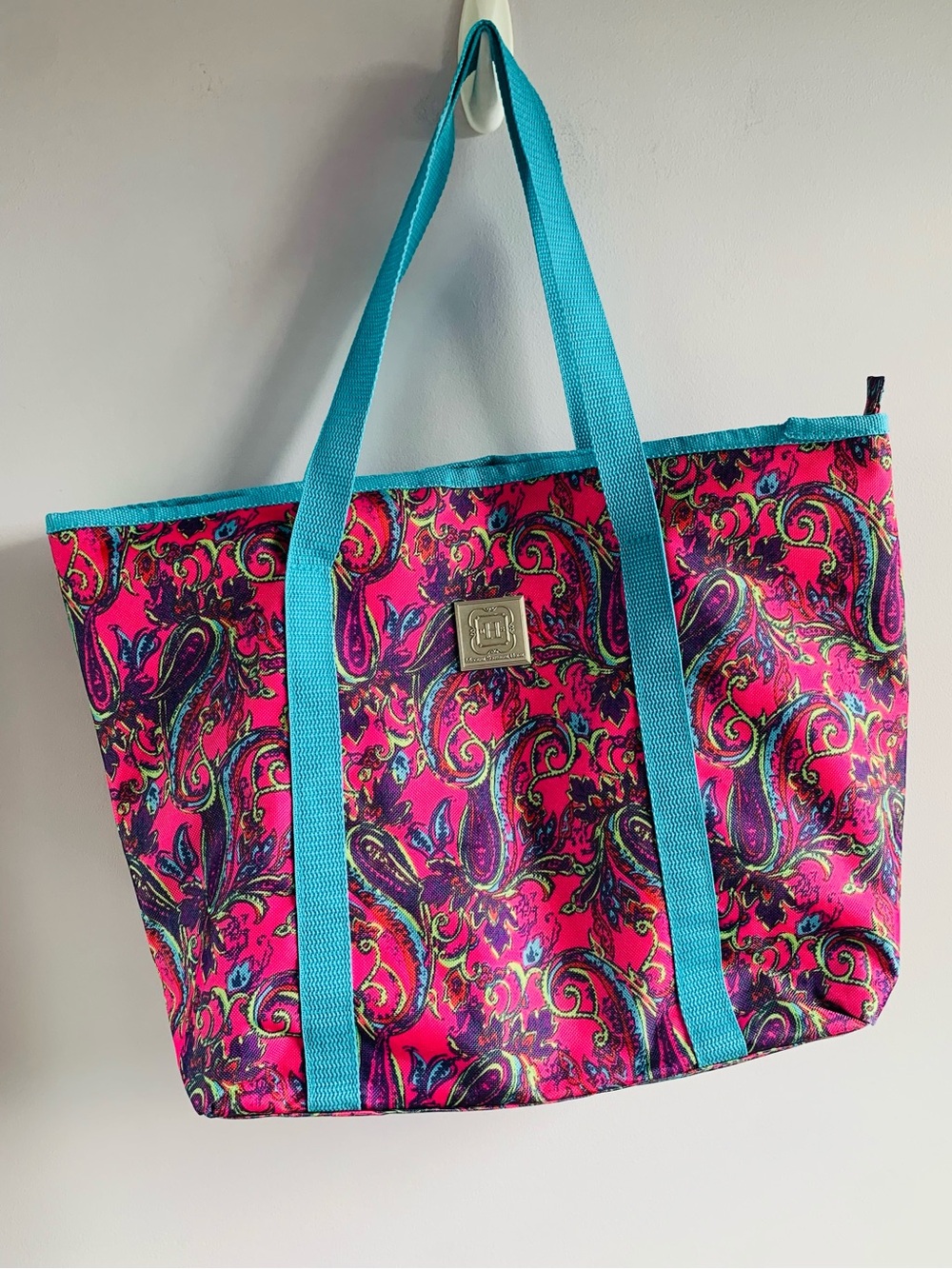 Modern Southern Home Medium Tote Bag Aqua Hot Pink Paisley Zip Top Roomy NWOT